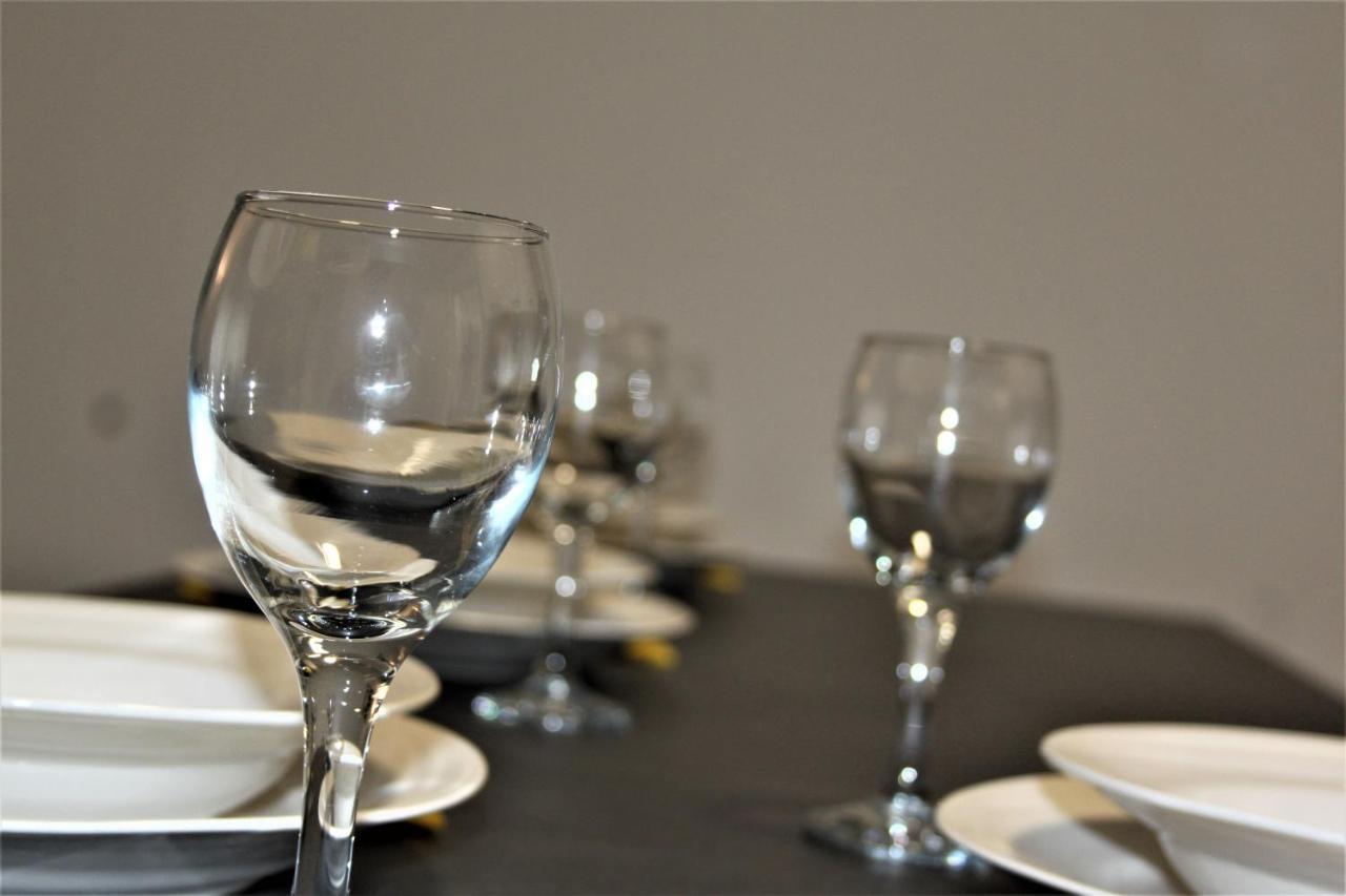 Tiziano T1 Apartment Zagreb Bagian luar foto